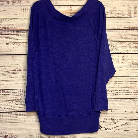 We the Free Women’s Large Sweater Off Shoulder Tunic Purple **FLAW** - Picture 2 of 10